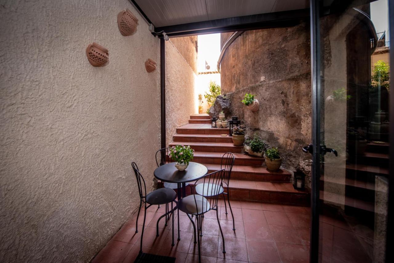 Giuseppe Verdi Luxury Apartments Catania Centro Exterior photo